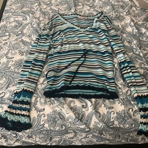 Nannete Lenore black white blue